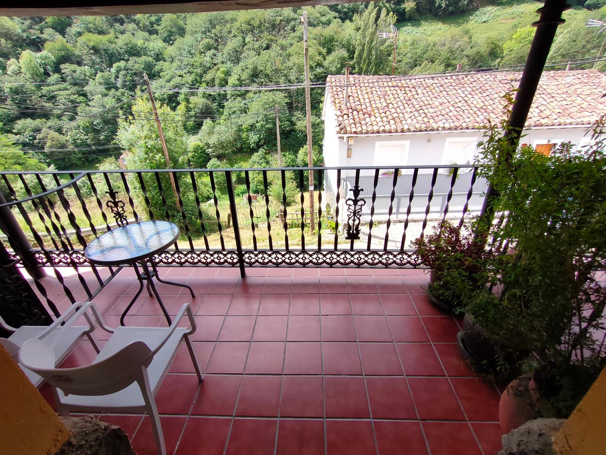 Hotel Dona Gaudiosa Pola de Lena Esterno foto